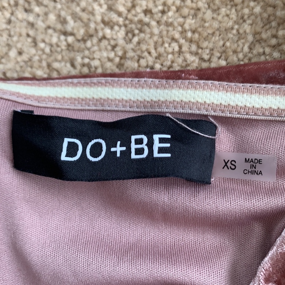 Do + Be off shoulder velvet top - Picture 9 of 16